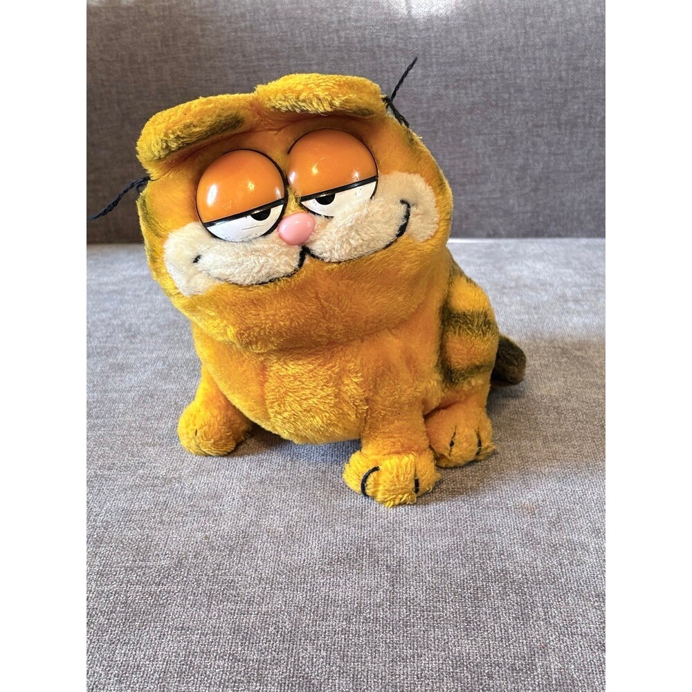 Garfield Vintage 1981 Dakin Plush